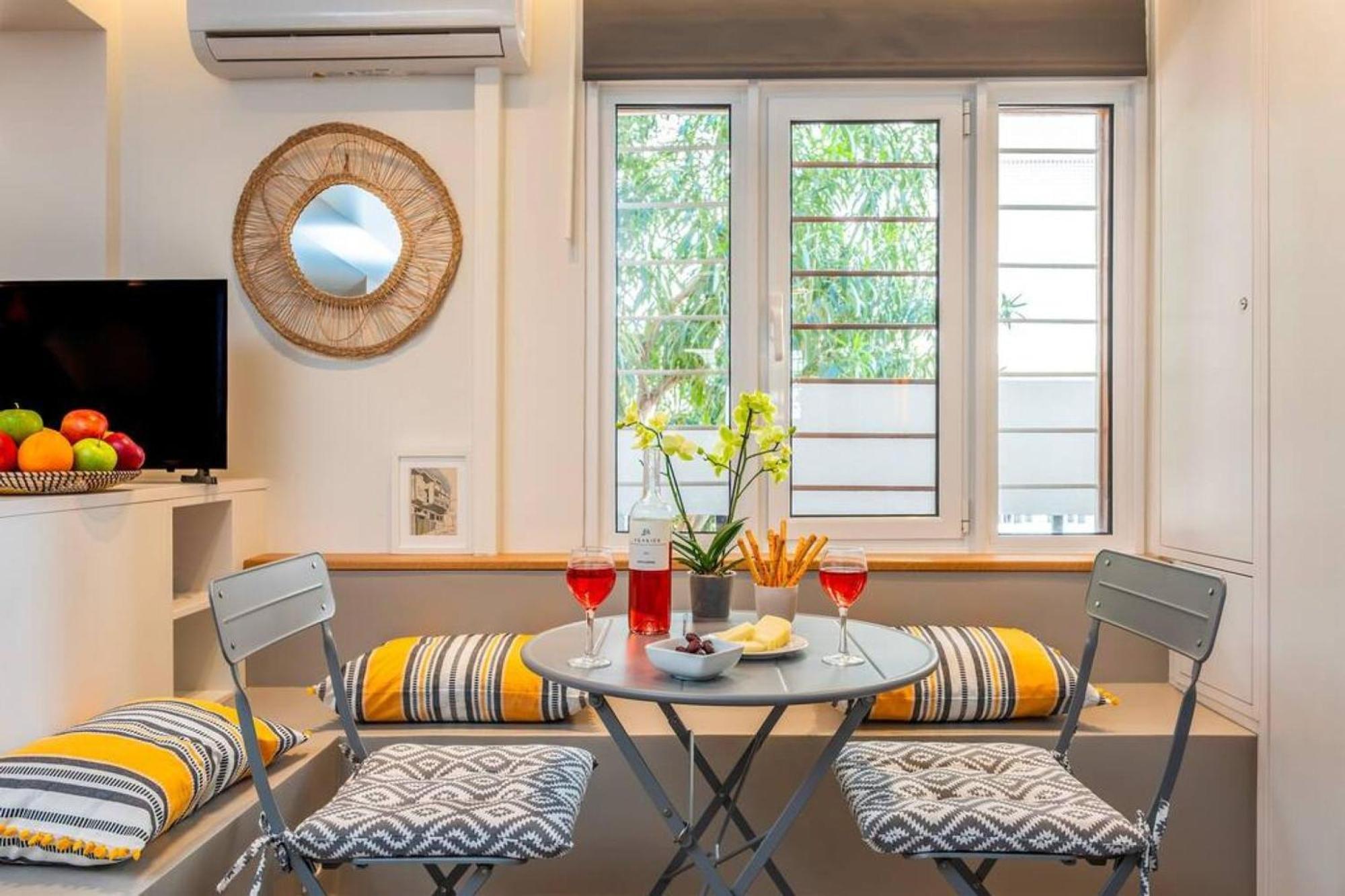 Appartement Cozy Nest At Acropolis Footsteps à Athènes Extérieur photo